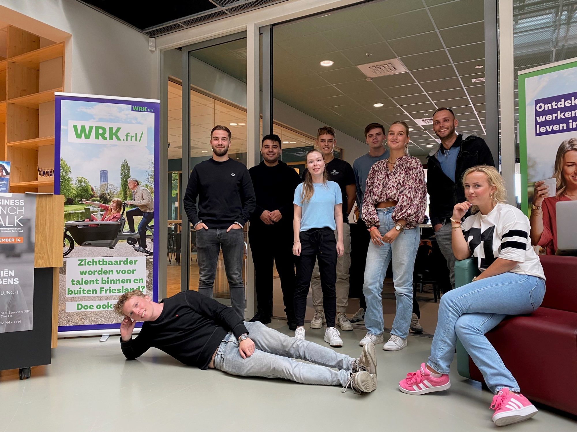 WRKLab jong teamfoto studenten netwerken